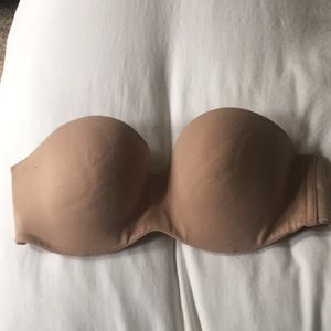 Victoria’s Secret Strapless Bra